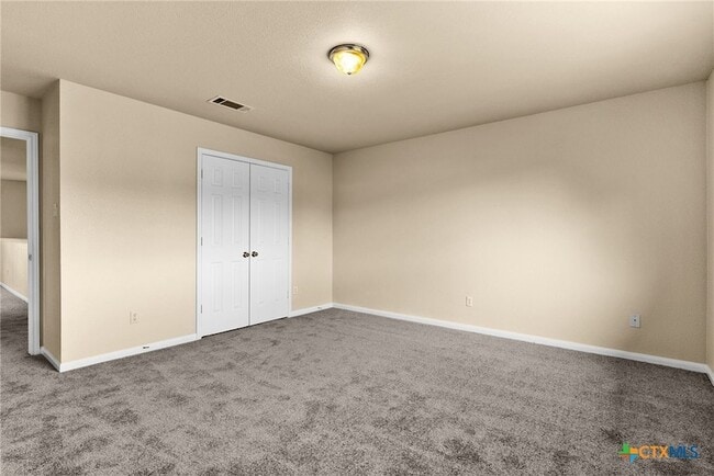 Building Photo - 118 Lone Shadow Dr
