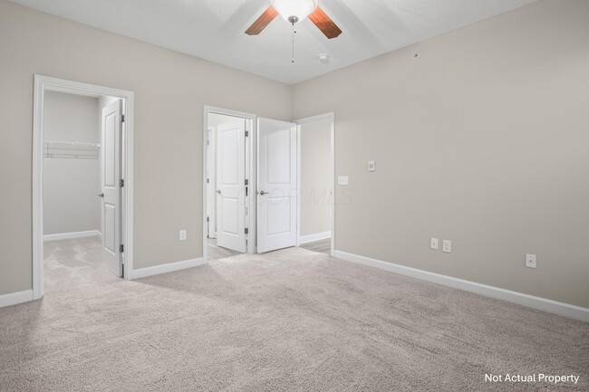 Building Photo - 5151 Foxtail Pine St