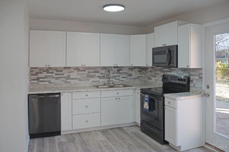 Building Photo - 1432 OH-131