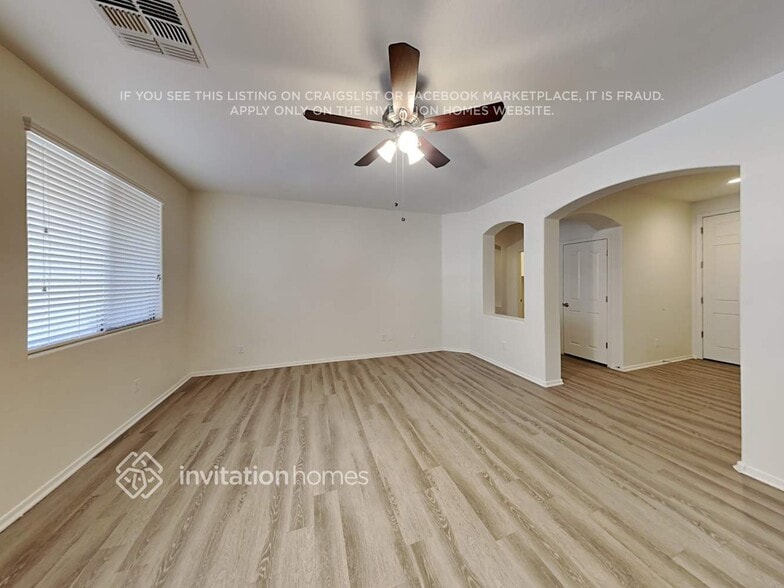 Building Photo - 16868 W Ironwood St