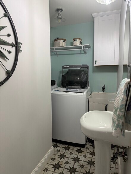 Building Photo - 96 Seaspray Ct