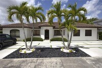 Building Photo - 17210 SW 153rd Ct