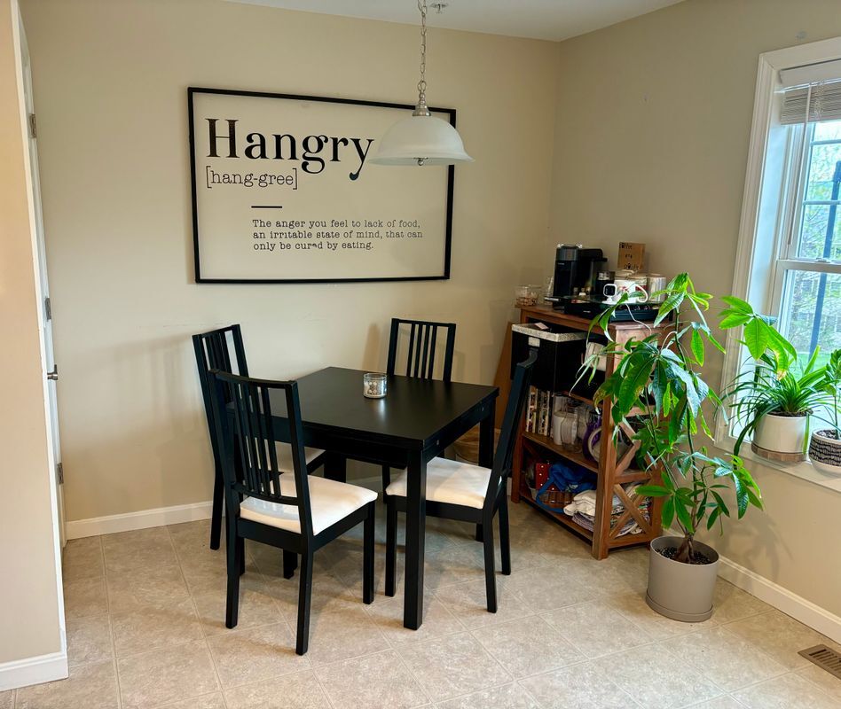 Building Photo - 132 Karatzas Avenue