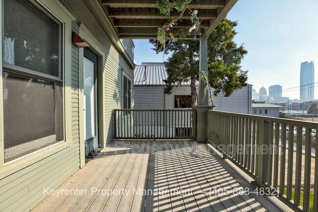 Building Photo - 812 NW 7th St