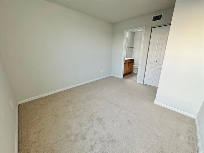 Building Photo - 1705 Arbor Knot Dr