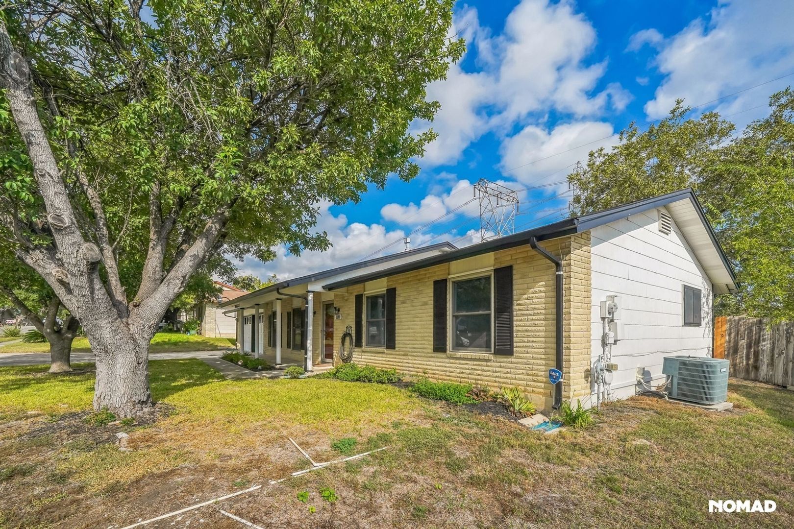 Building Photo - 9723 Five Frks