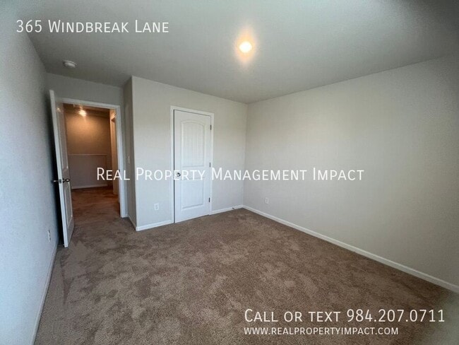 Building Photo - 365 Windbreak Ln
