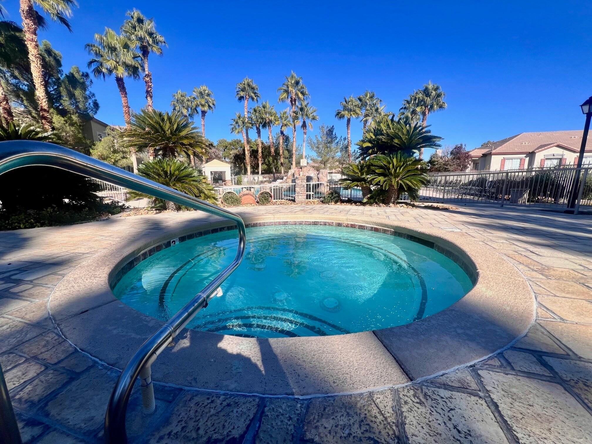 Building Photo - 1604 Queen Victoria St