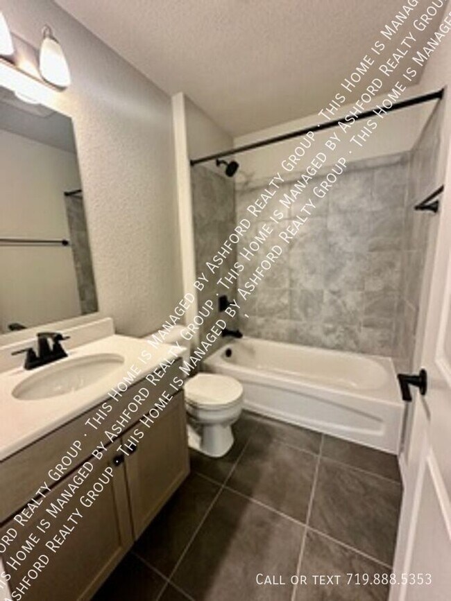 Building Photo - 8322 Graphite Dr