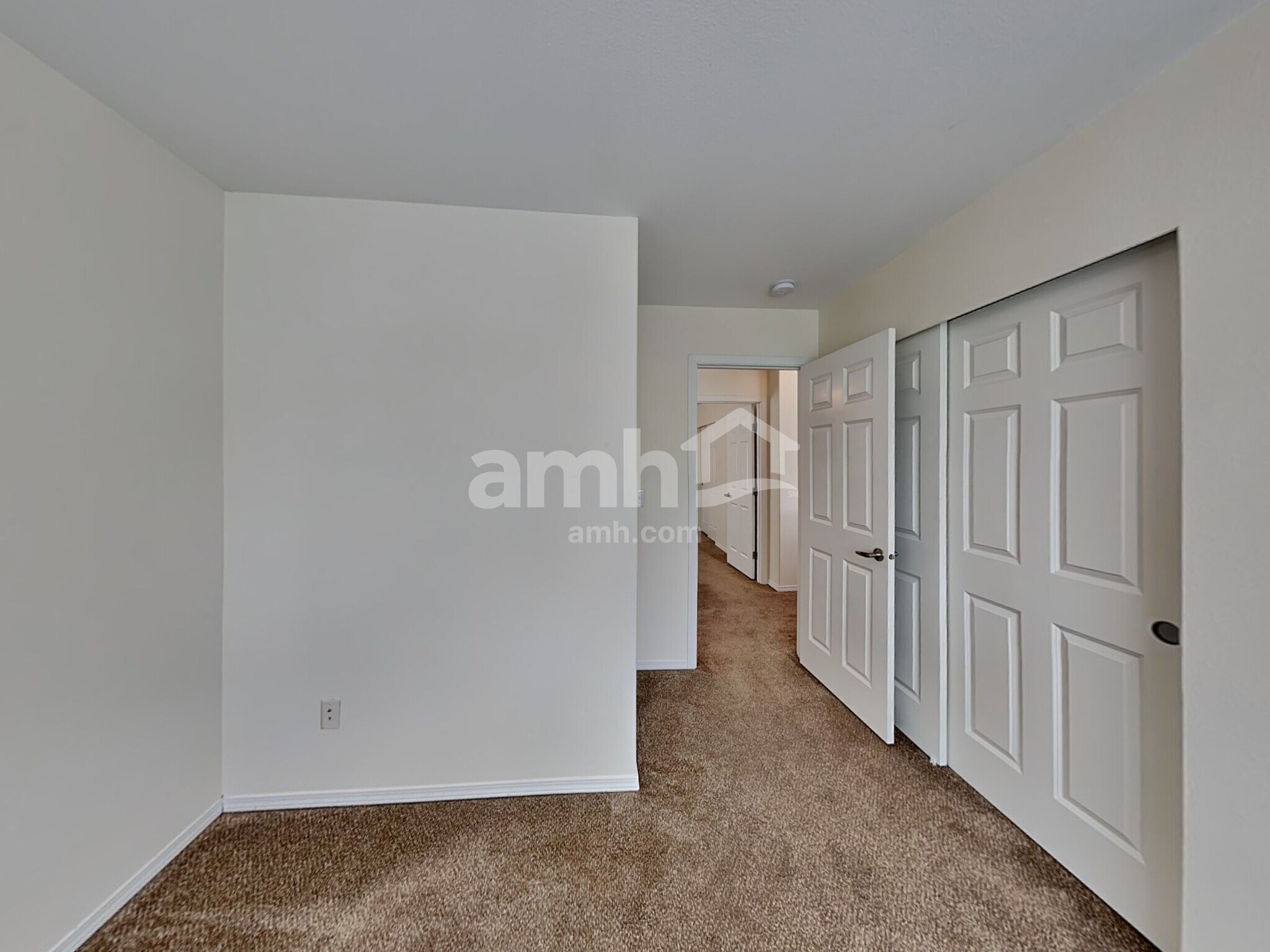 Building Photo - 1639 182nd St E