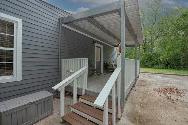 Building Photo - 715 Grand Ave