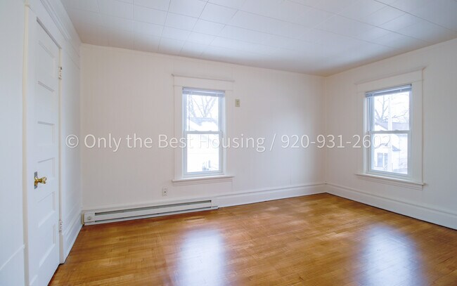 Building Photo - 846 Franklin St