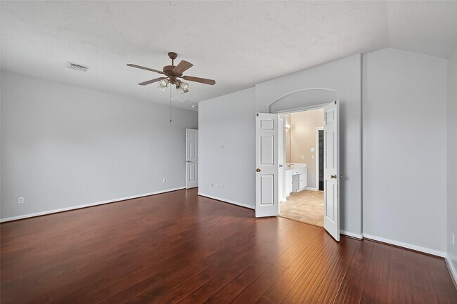 Building Photo - 16642 Chinn Ridge Ln