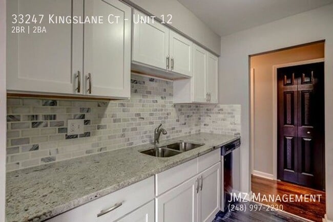 Building Photo - 33247 Kingslane Ct