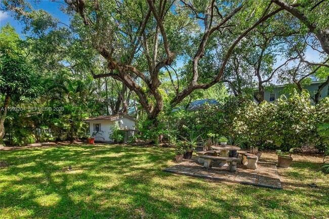 Building Photo - 6767 SW 154th St