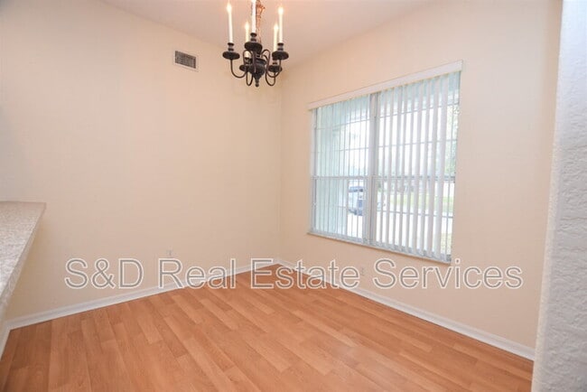 Building Photo - 238 Madalyn Ct