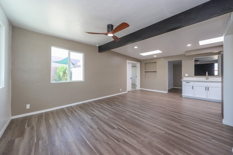 Building Photo - 1132 S Eli Dr