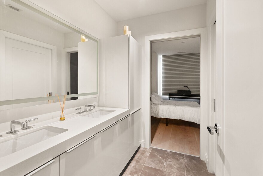 Building Photo - 1427 Rhode Island Ave NW