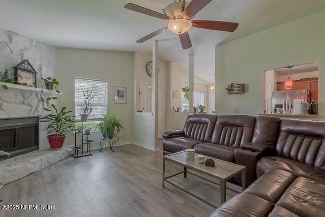 Building Photo - 589 Arthur Middleton Cir