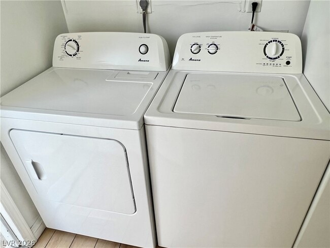 Building Photo - 428 S Beaumont St