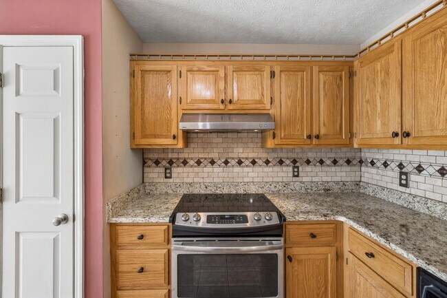 Building Photo - 107 Keri Dr