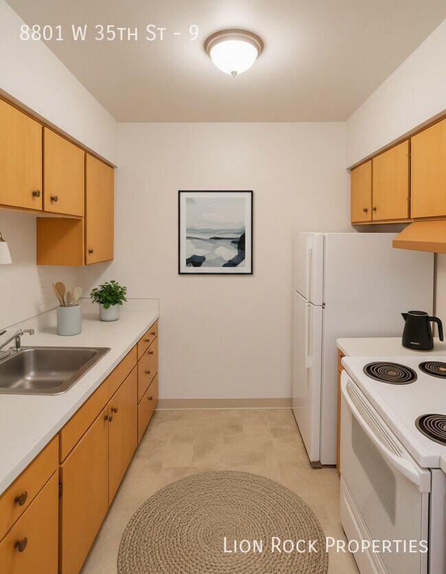 Building Photo - 8801 W 35th St