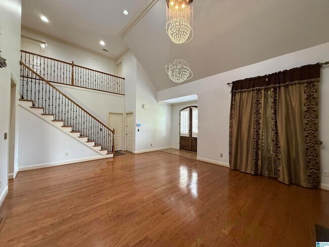 Building Photo - 2304 Arbor Glen