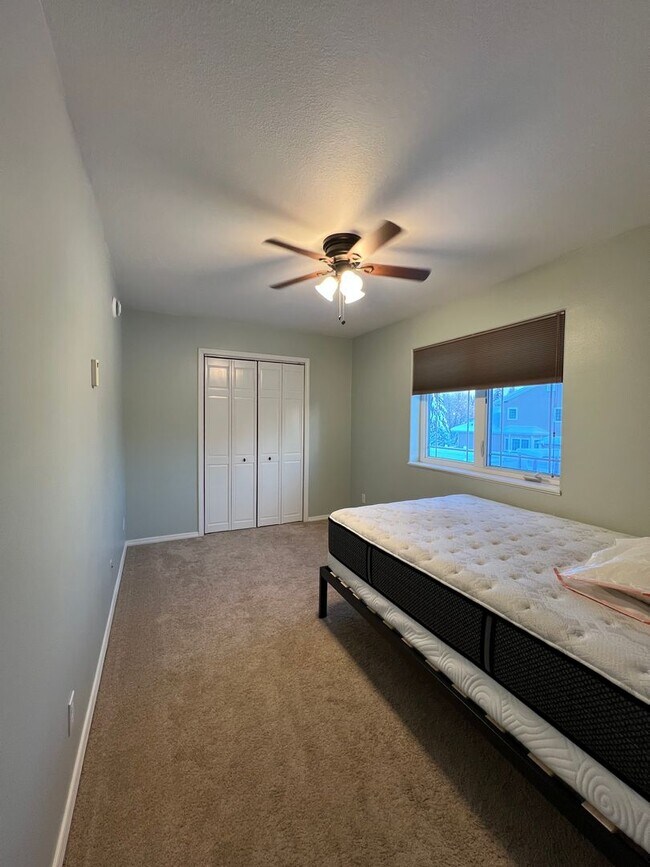 Building Photo - 4 bedroom home in Doyon Estates