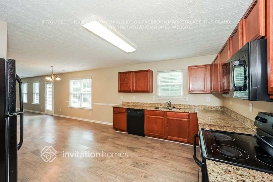 Building Photo - 3099 Meadow Point Dr