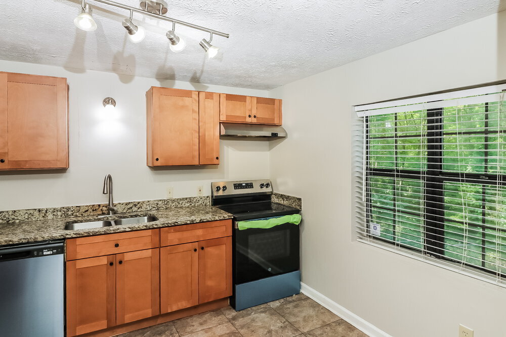 Building Photo - 4035 N Quail Dr