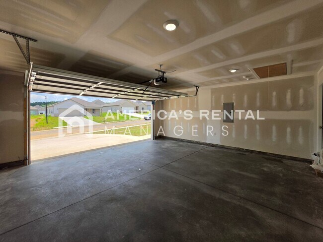 Building Photo - New Construction Home for Rent in Vance, AL!