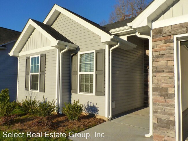Building Photo - 3 br, 2 bath House - 65 Ashton Bluff Cir