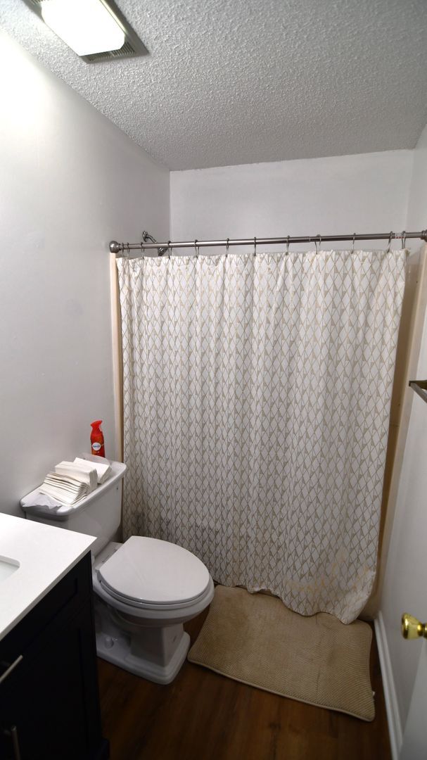 Building Photo - Housing Authority Vouchers Accepted !! Charming 2-bedroom, 2.5-bathroom home located in Baton Rouge