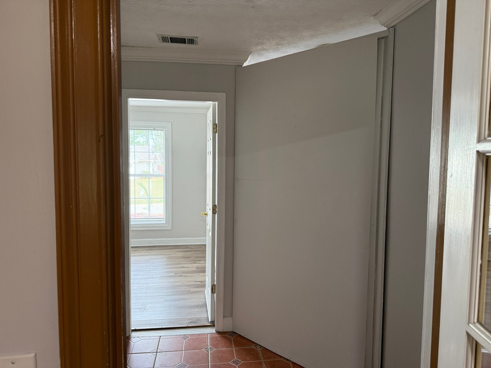 Building Photo - 5600 Sugar Crossing Dr