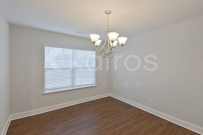 Building Photo - 103 Western Red Cedar Dr