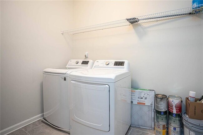Building Photo - 138 Avery Lndg Wy