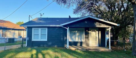 Primary Photo - 2737 Canton Dr