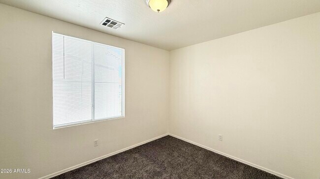 Building Photo - 161 W Campbell Ct