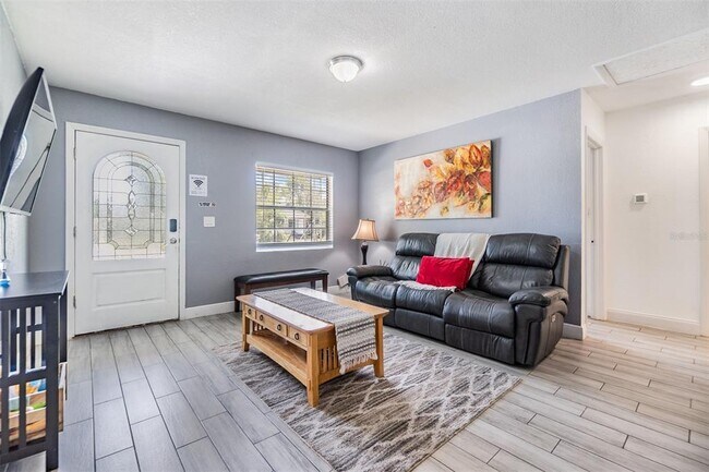 Building Photo - 4101 W Arch St