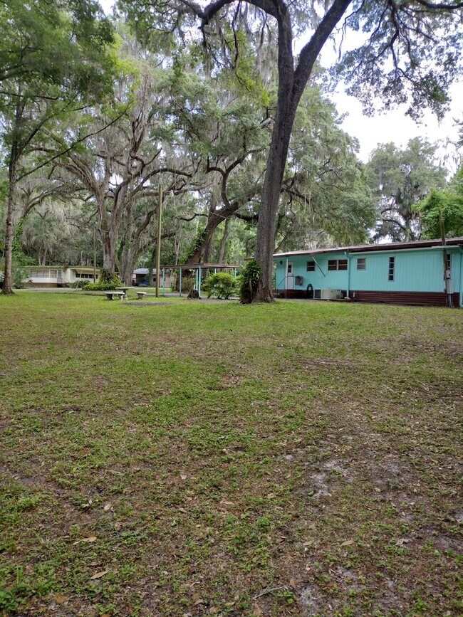 Building Photo - 3610 CR 406
