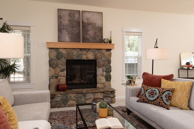 Building Photo - Beautiful Craftsman Home in Yardley Estates!
