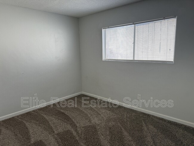 Building Photo - 6342 Springfield St