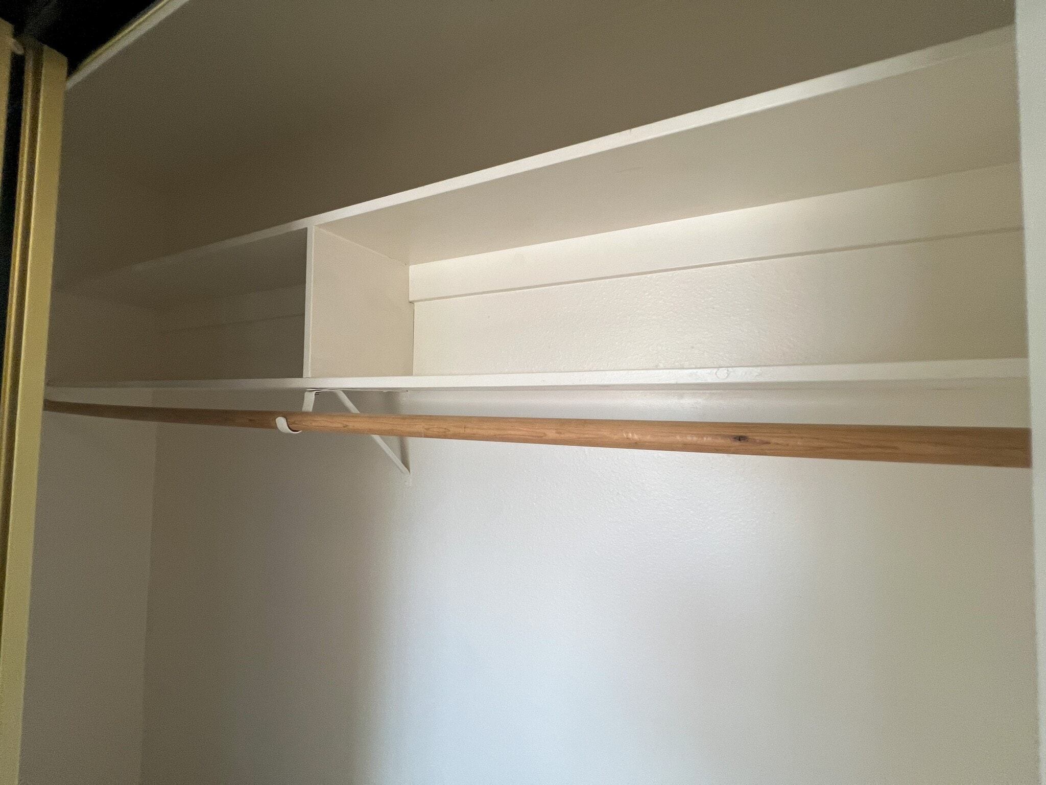 Building Photo - 1656 N Jerrie Blvd