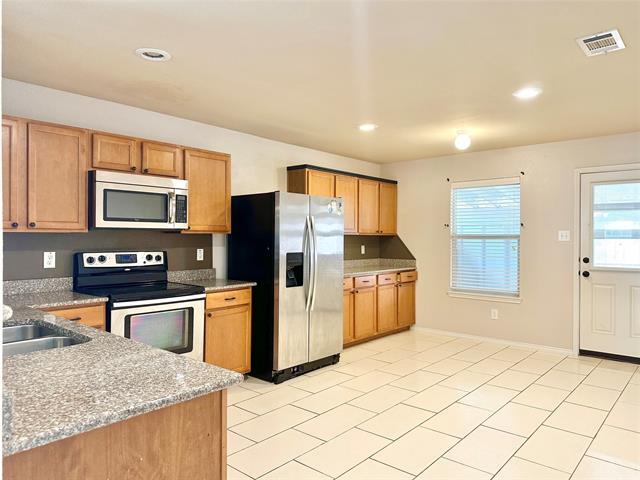 Building Photo - 416 Lead Creek Dr