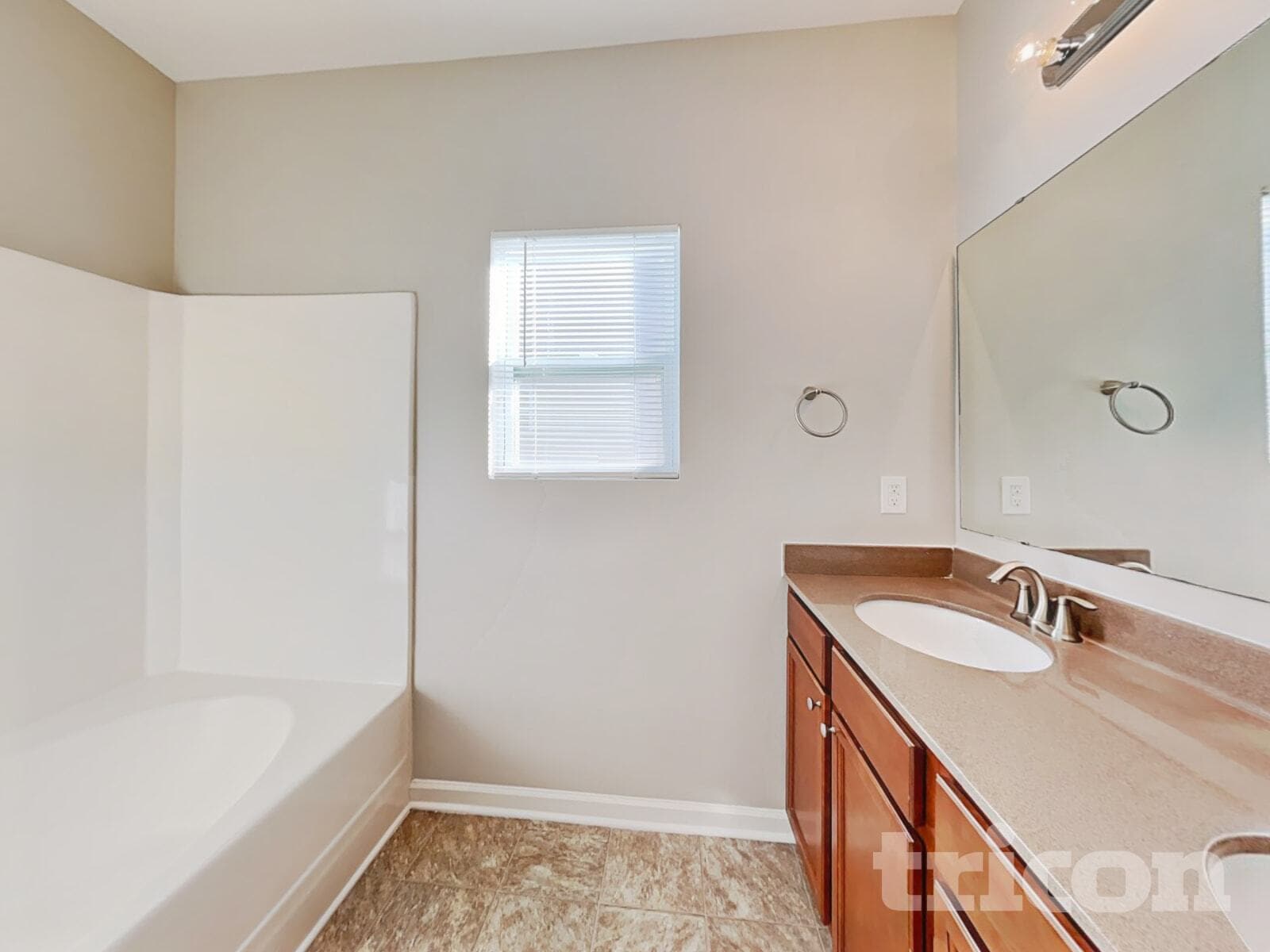 Building Photo - 3715 Gricklade Dr