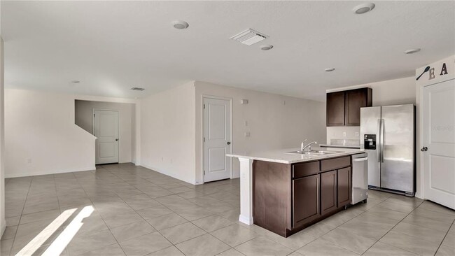 Building Photo - 16702 Carlton Pond St