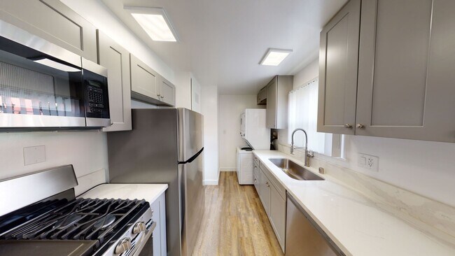 Interior Photo - Upgraded & Remodeled, Cozy & Quiet