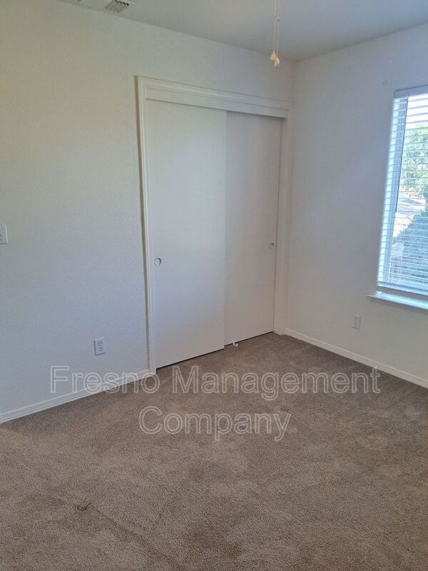 Building Photo - 7530 N Trellis Cir