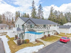 Building Photo - 1 Bedroom 1 Bathroom Home with Off-Street Parking Available in Coeur d'Alene!