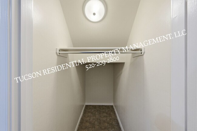 Building Photo - 9535 Crowley Brothers Dr